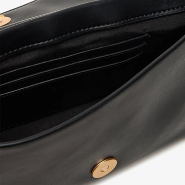  Calvin Klein Bold Flap Kadın Siyah El Çantası