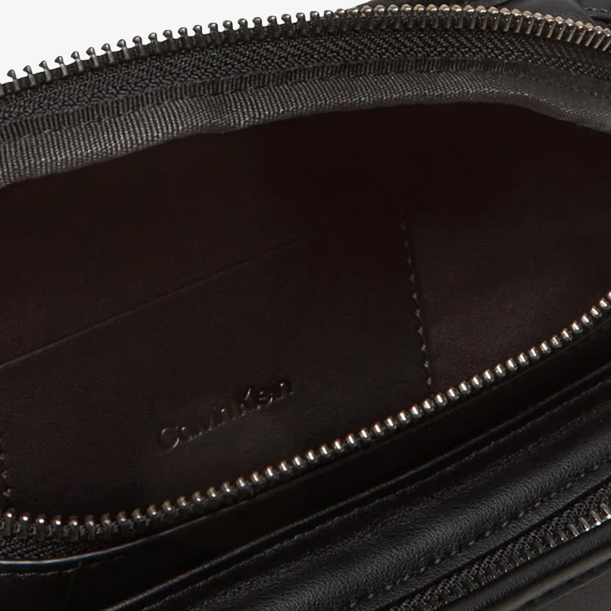 Calvin Klein Sculpted Impression Erkek Siyah Bel Çantası