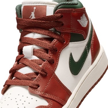  Jordan Air 1 Mid Genç Çocuk Krem Rengi Spor Ayakkabı