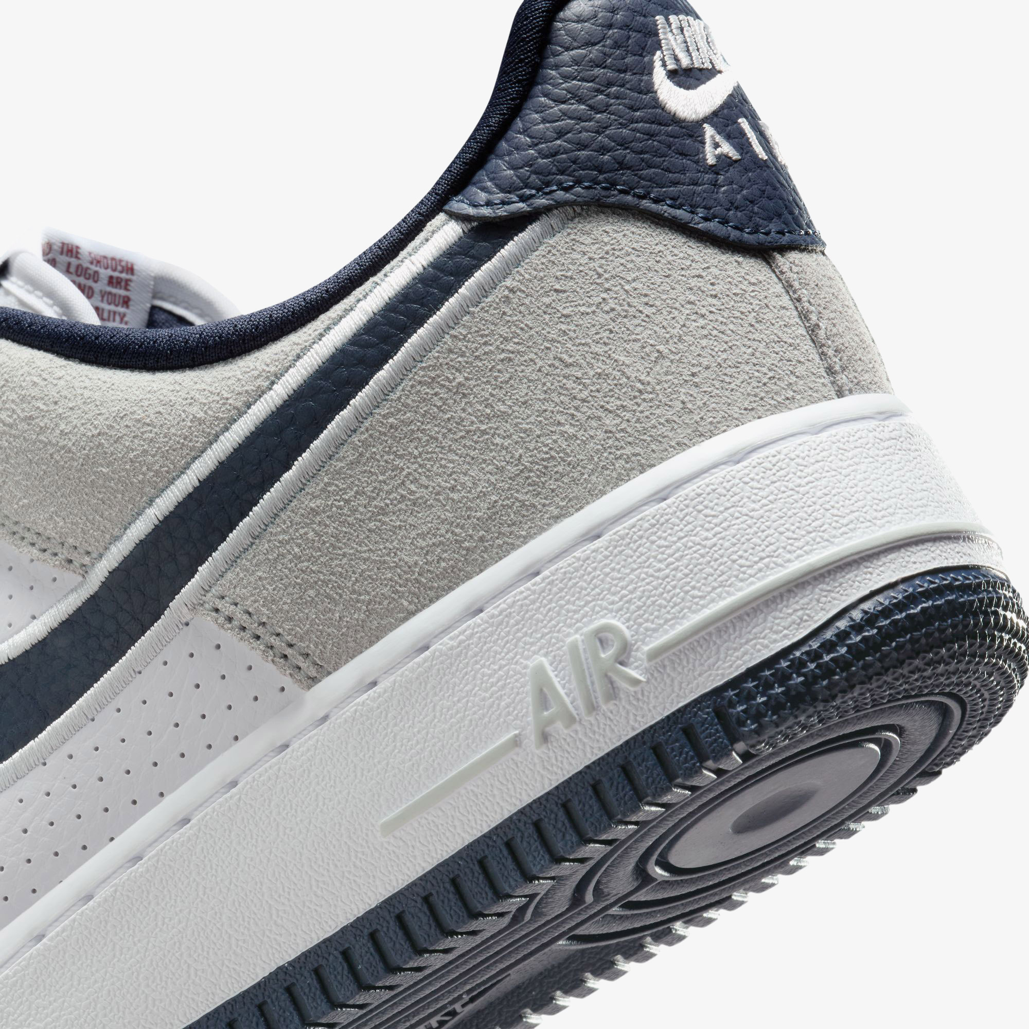 Nike Beyaz Nike Air Force 1 LV8