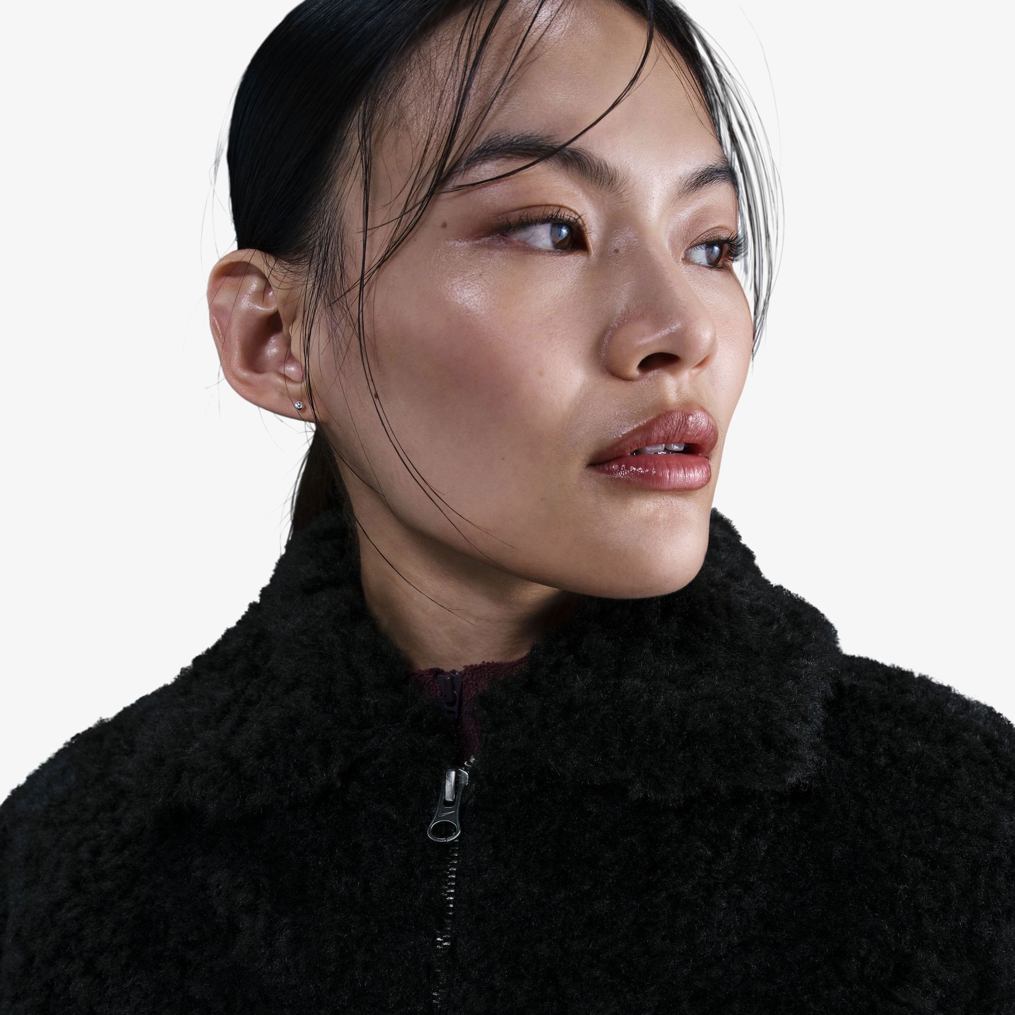 Nike Sportswear Essential Kadın Siyah Mont