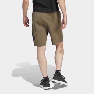  adidas Future Icons Badge of Sport Erkek Haki Günlük Şort