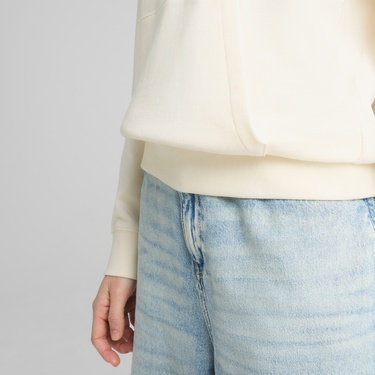  Puma Elevated Essentials Comfort Crew Kadın Krem Sweatshirt