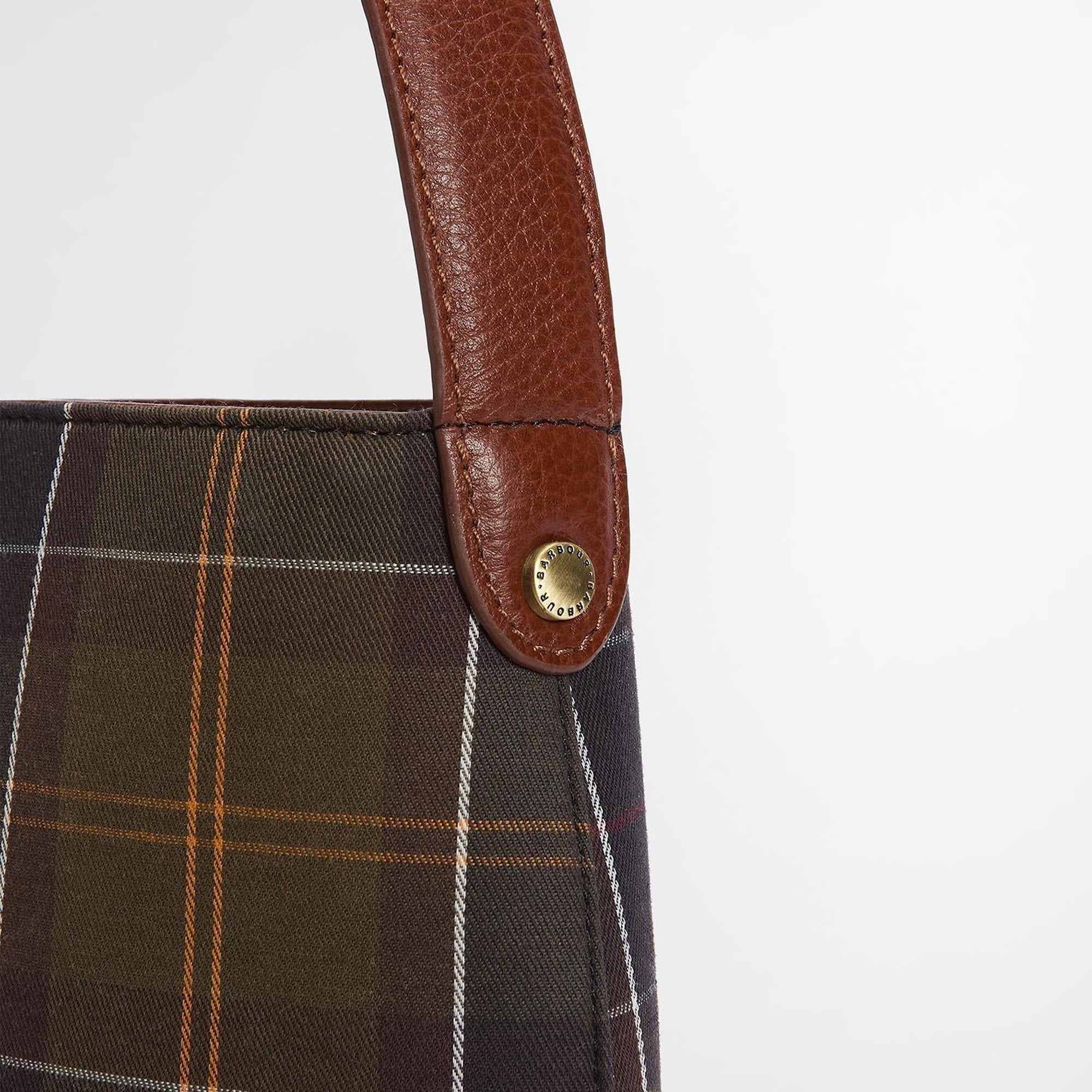 Barbour Cedar Tartan Bucket Kol Çantası