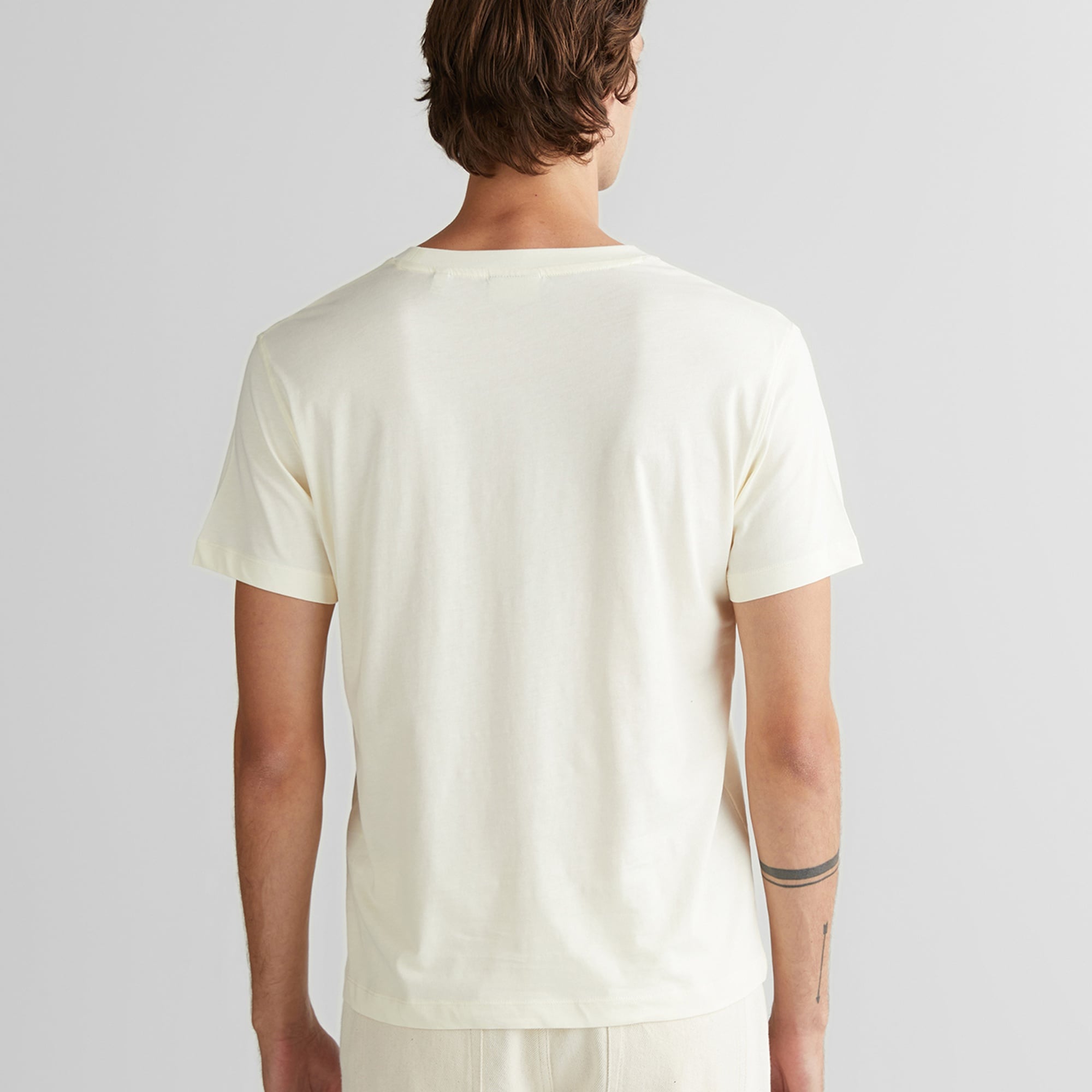 GANT Erkek Krem Regular Fit Bisiklet Yaka Logolu T-Shirt
