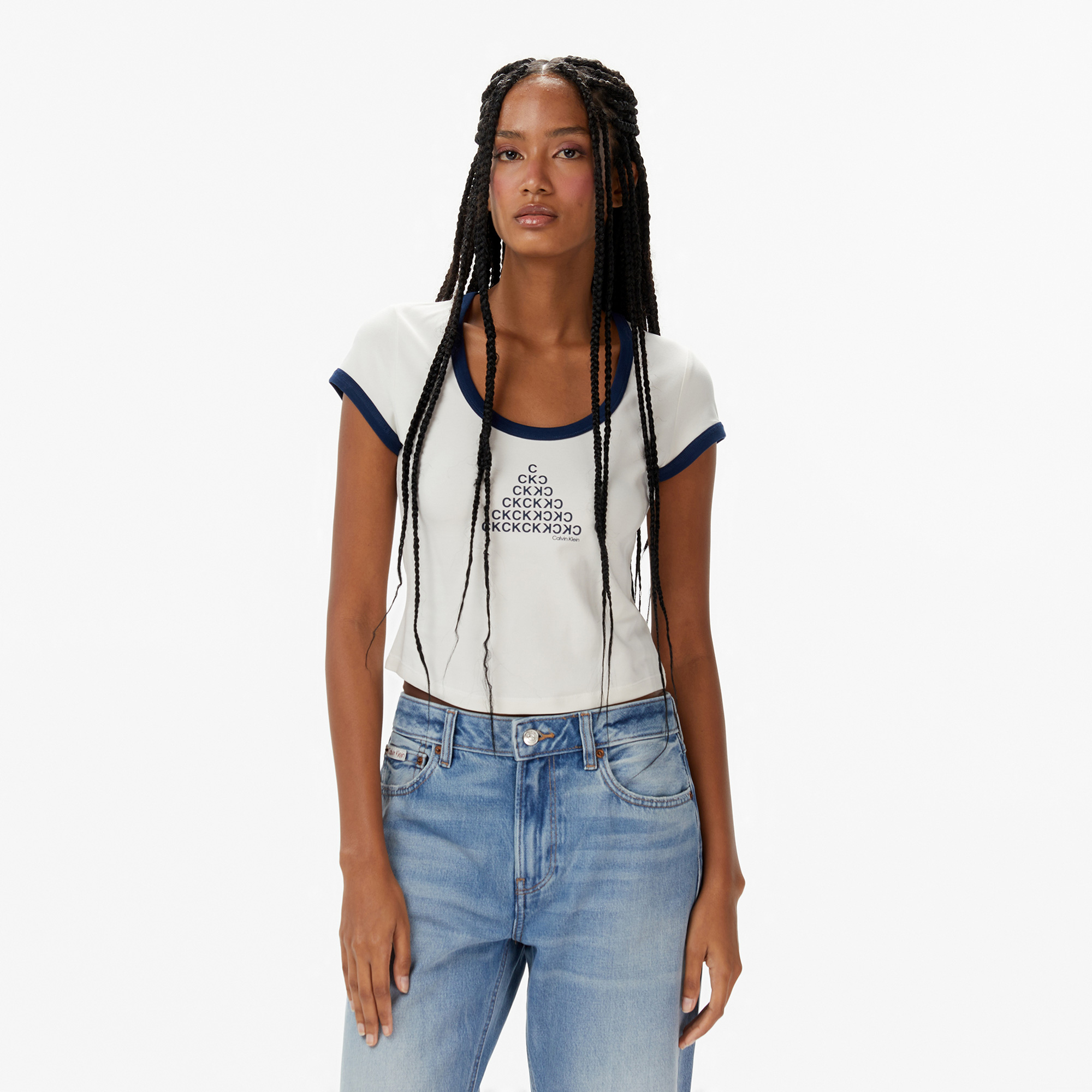  Calvin Klein Graphic Kadın Beyaz T-Shirt