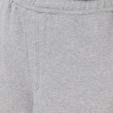  Calvin Klein A French Terry Badge Logo Kadın Gri Şort