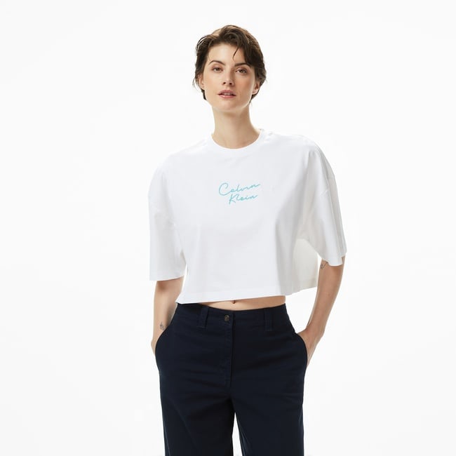  Calvin Klein Cropped Boxy Chain Stitch Logo Kadın Beyaz T-Shirt