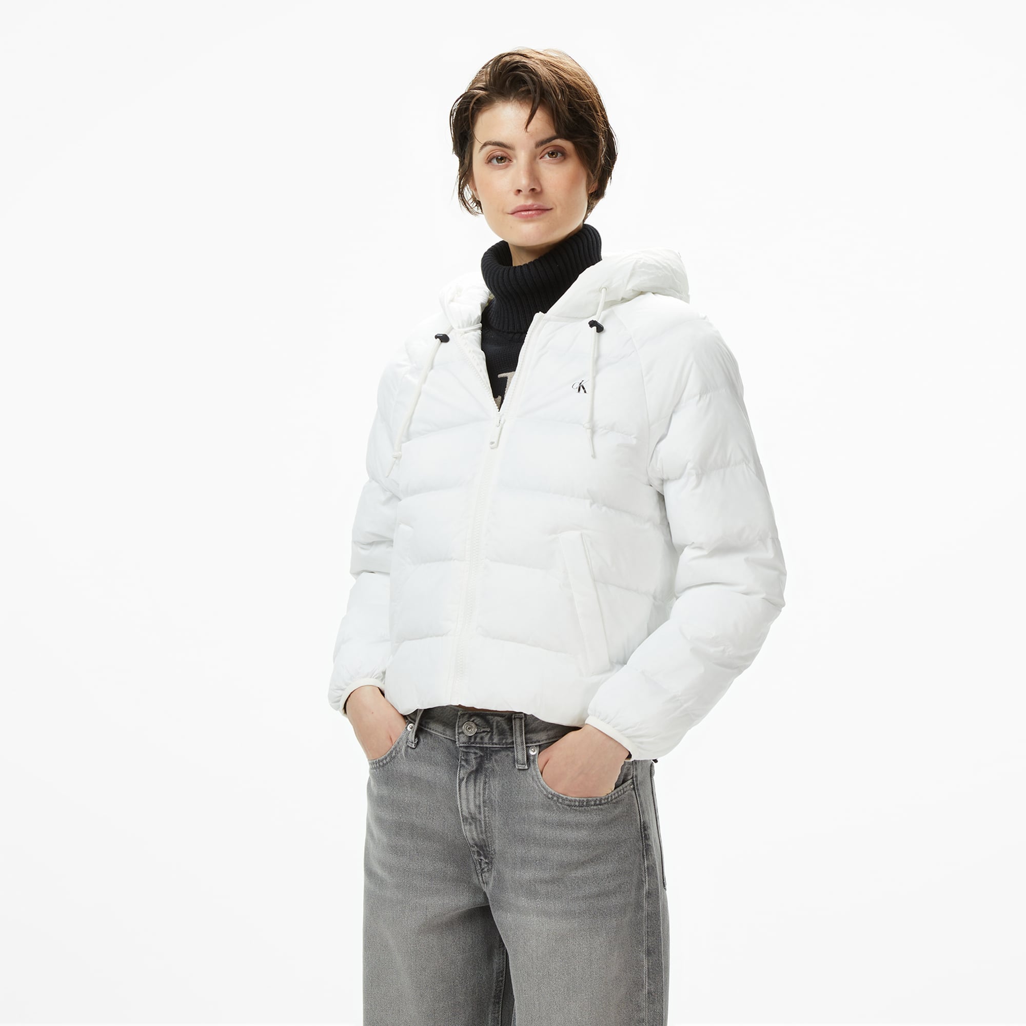  Calvin Klein Lightweight Logo Puffer Kadın Beyaz Ceket