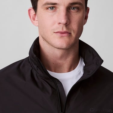  Calvin Klein Nylon Packable Hood Erkek Siyah Ceket