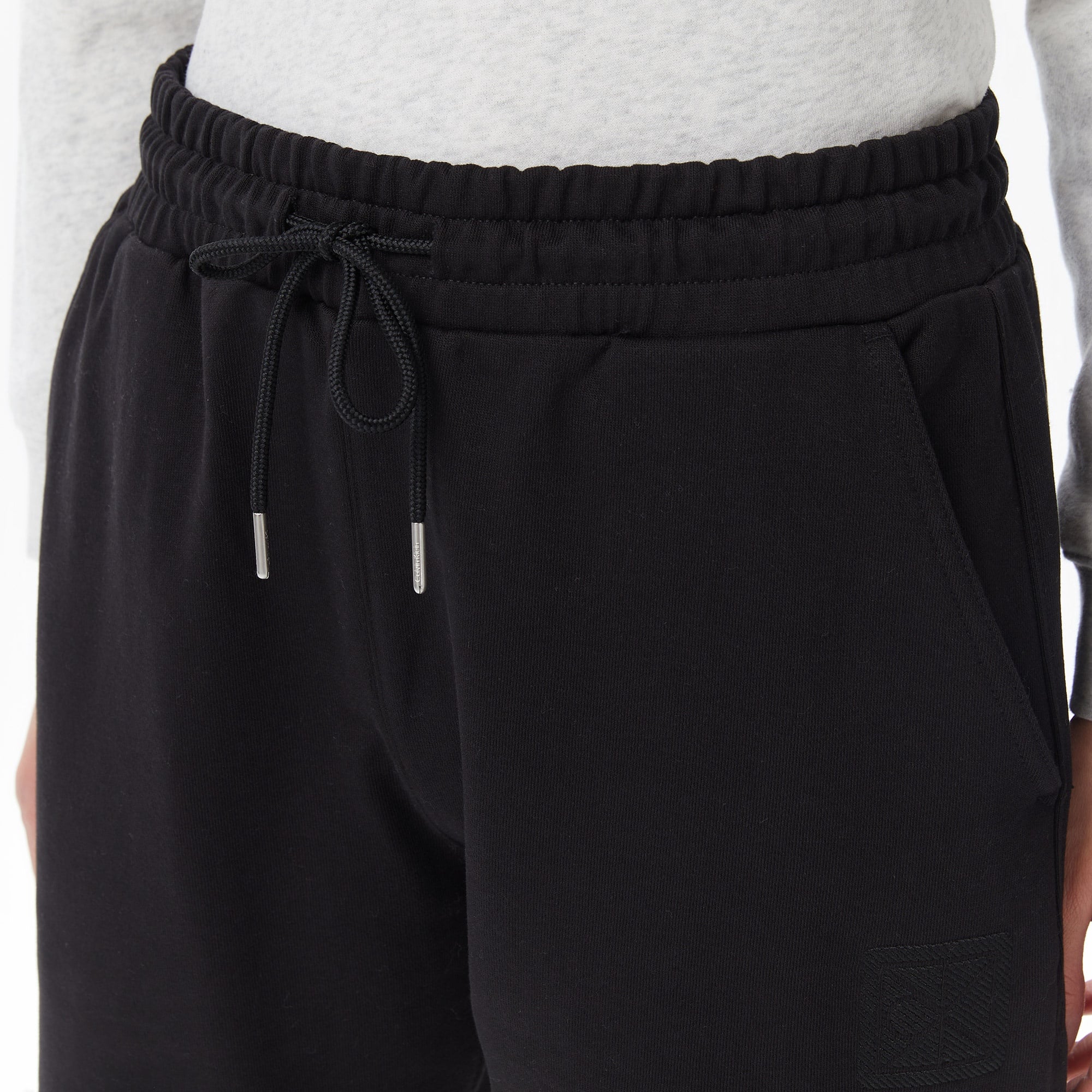 Calvin Klein Premium Terry Emblem Relaxed Jogger Kadın Siyah Eşofman Altı