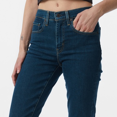  Levi's 724 High Rise Straight Torn Ball Gown Kadın Koyu Mavi Jean