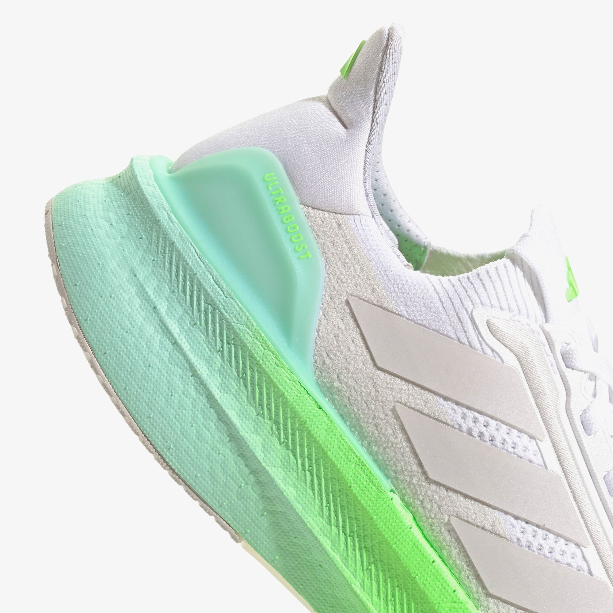 adidas Ultraboost 5X Kadın Beyaz Koşu Ayakkabısı