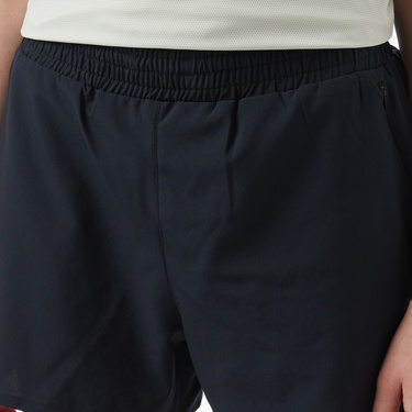  Salomon Shkout Core 4 Kadın Siyah Şort