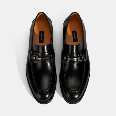  Erkek Siyah Metal Aksesuarlı Deri Loafer