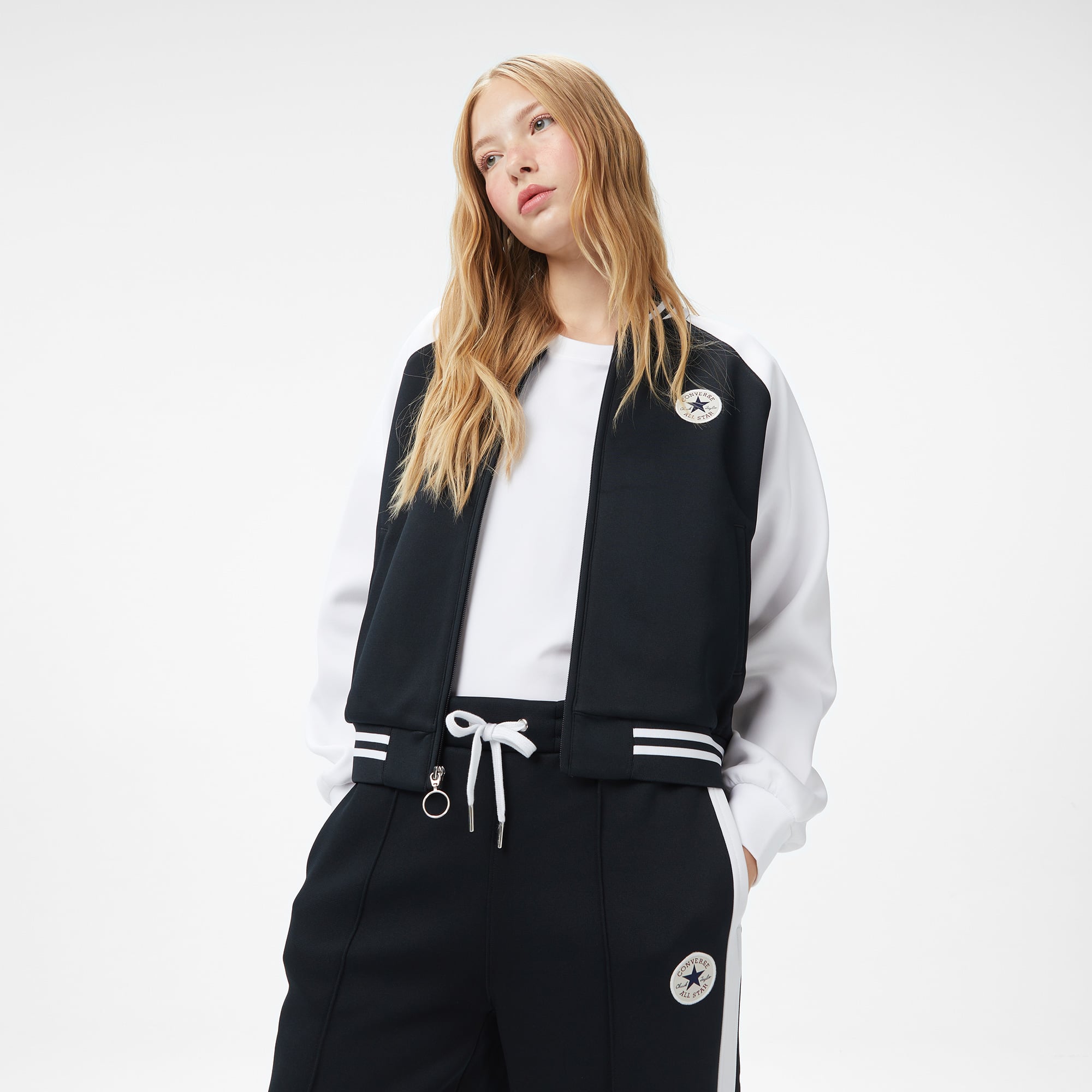  Converse Unisex Siyah Ceket