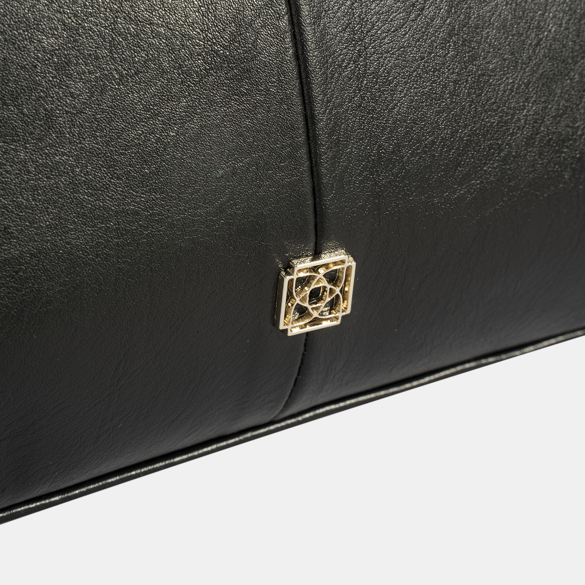 Kadın Siyah Kalp Charm Aksesuarlı Omuz Çantası