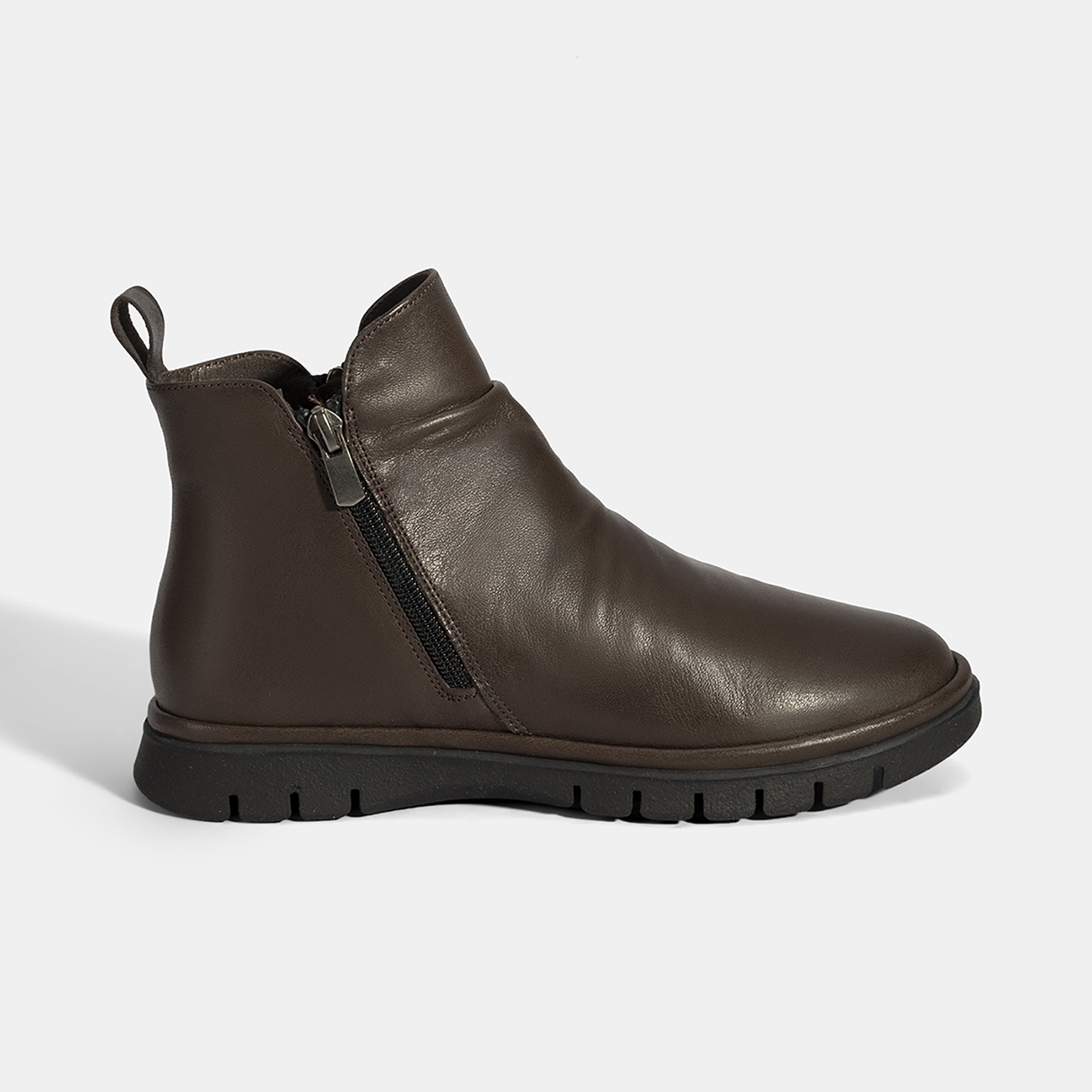 Kadın Kahve Fermuarlı Deri Bot