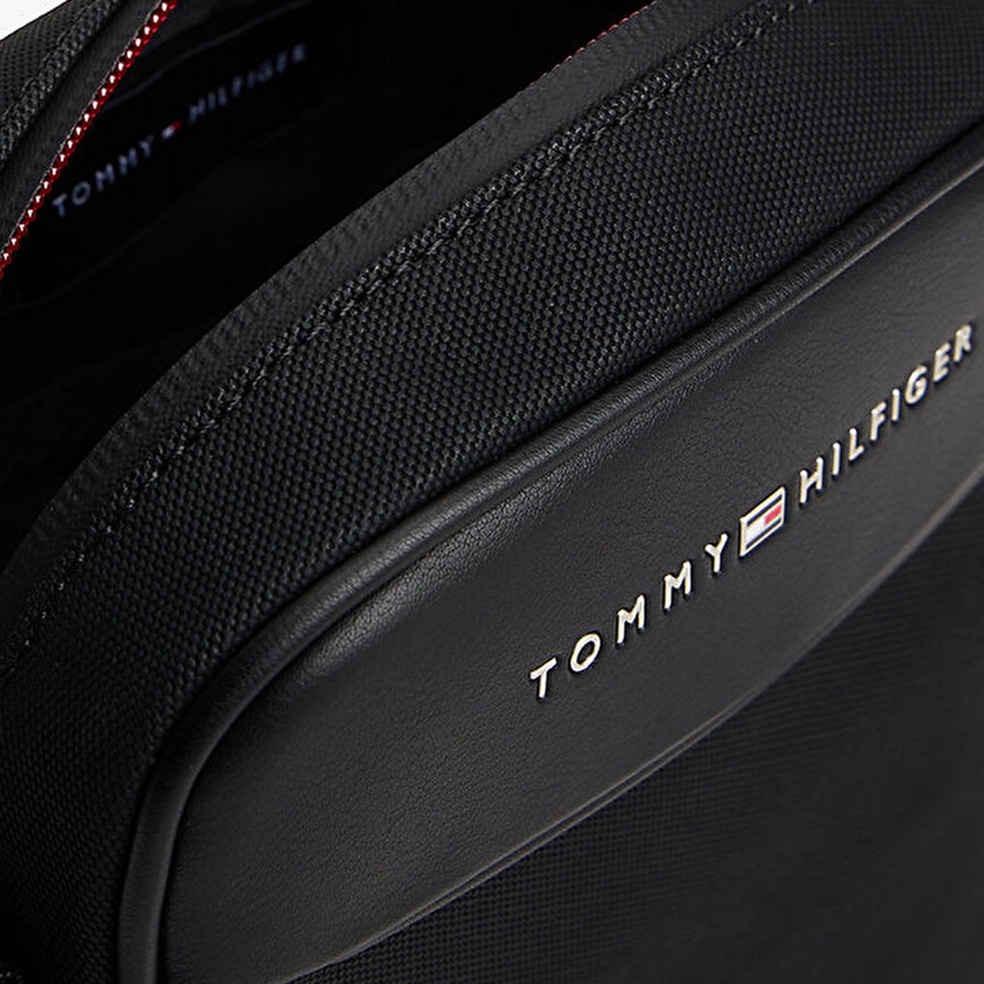 Tommy Hilfiger Foundation Mini Reporter Erkek Siyah Çapraz Çanta