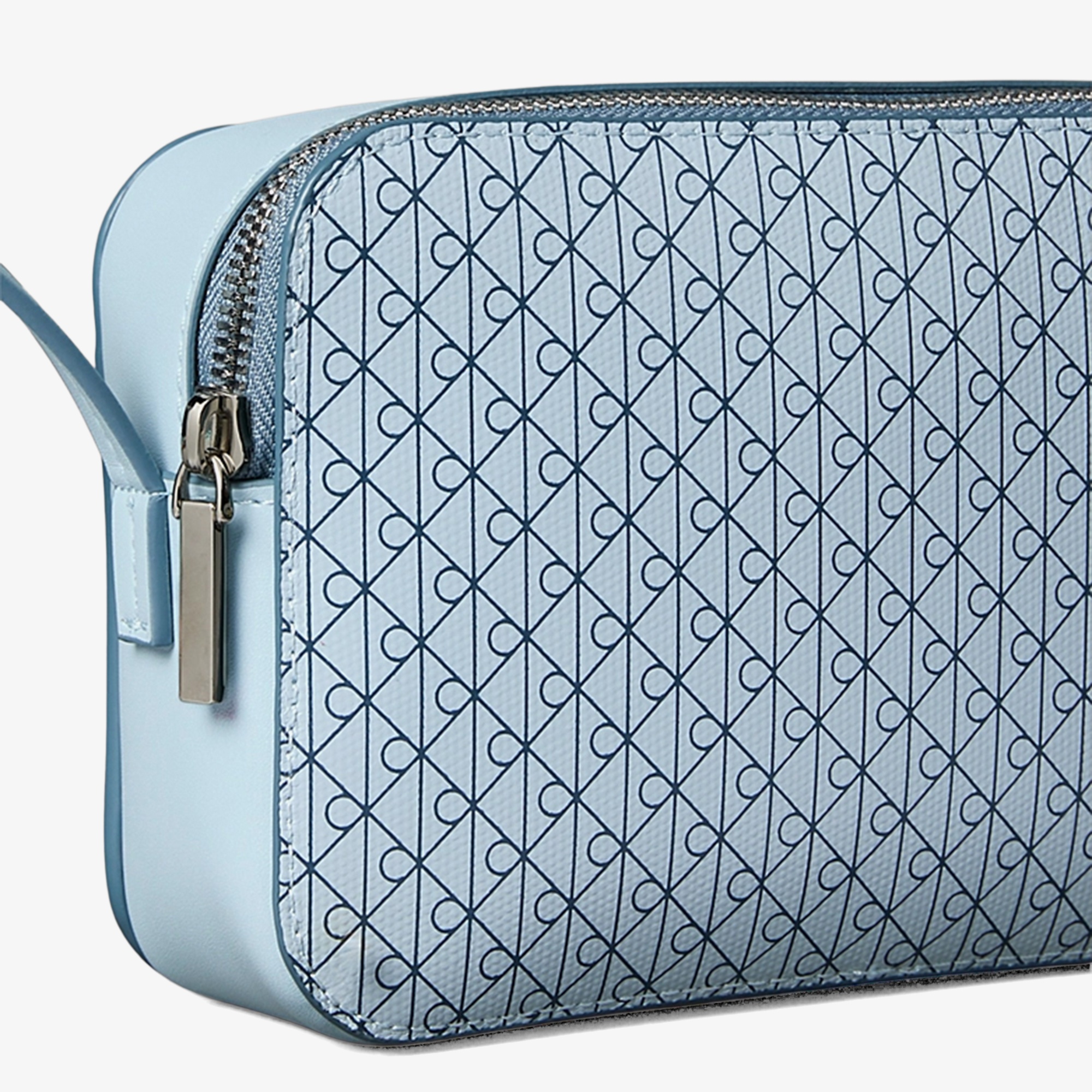 Calvin Klein Emblem Elongated Camera Kadın Mavi El Çantası