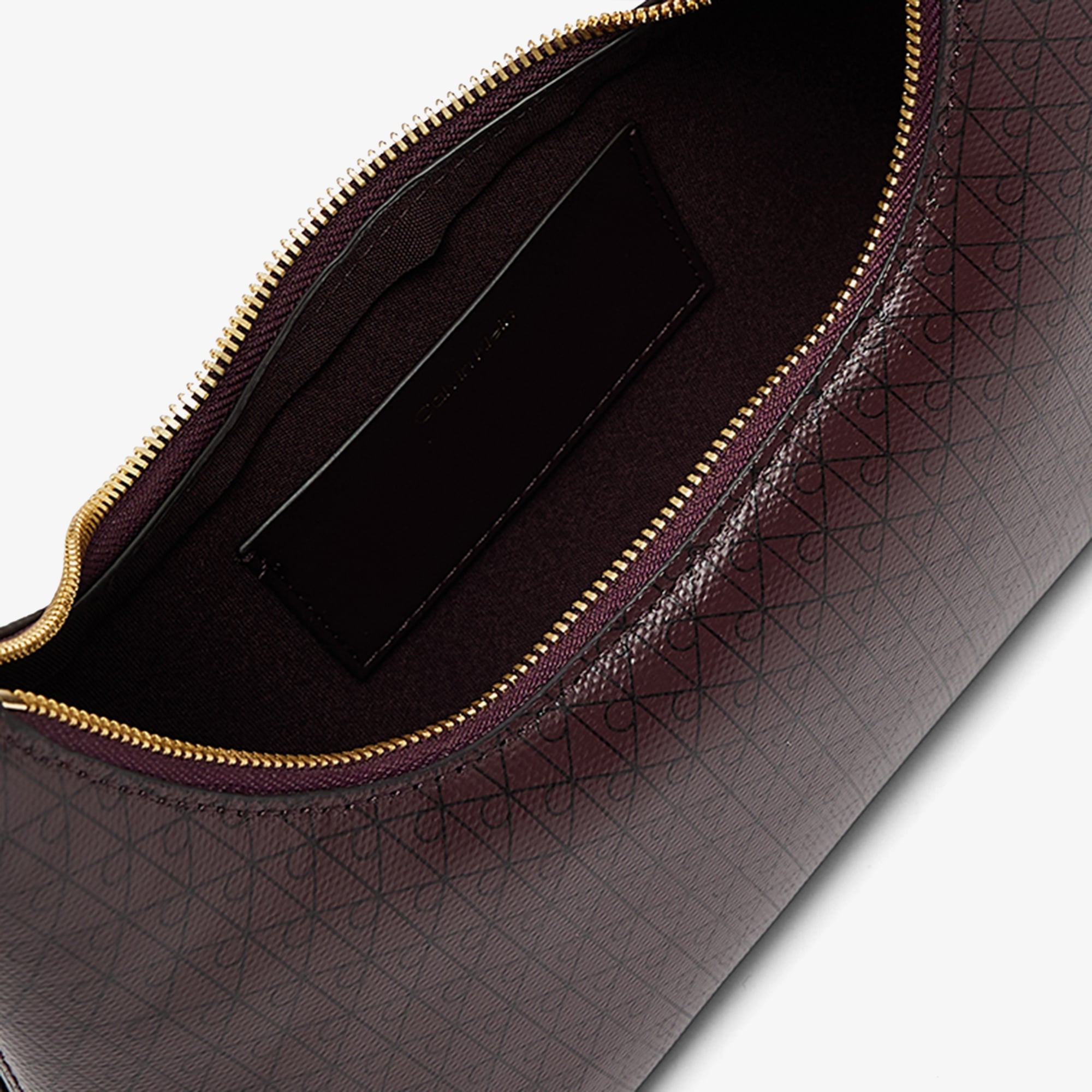 Calvin Klein Emblem Kadın Kahverengi Omuz Çantası