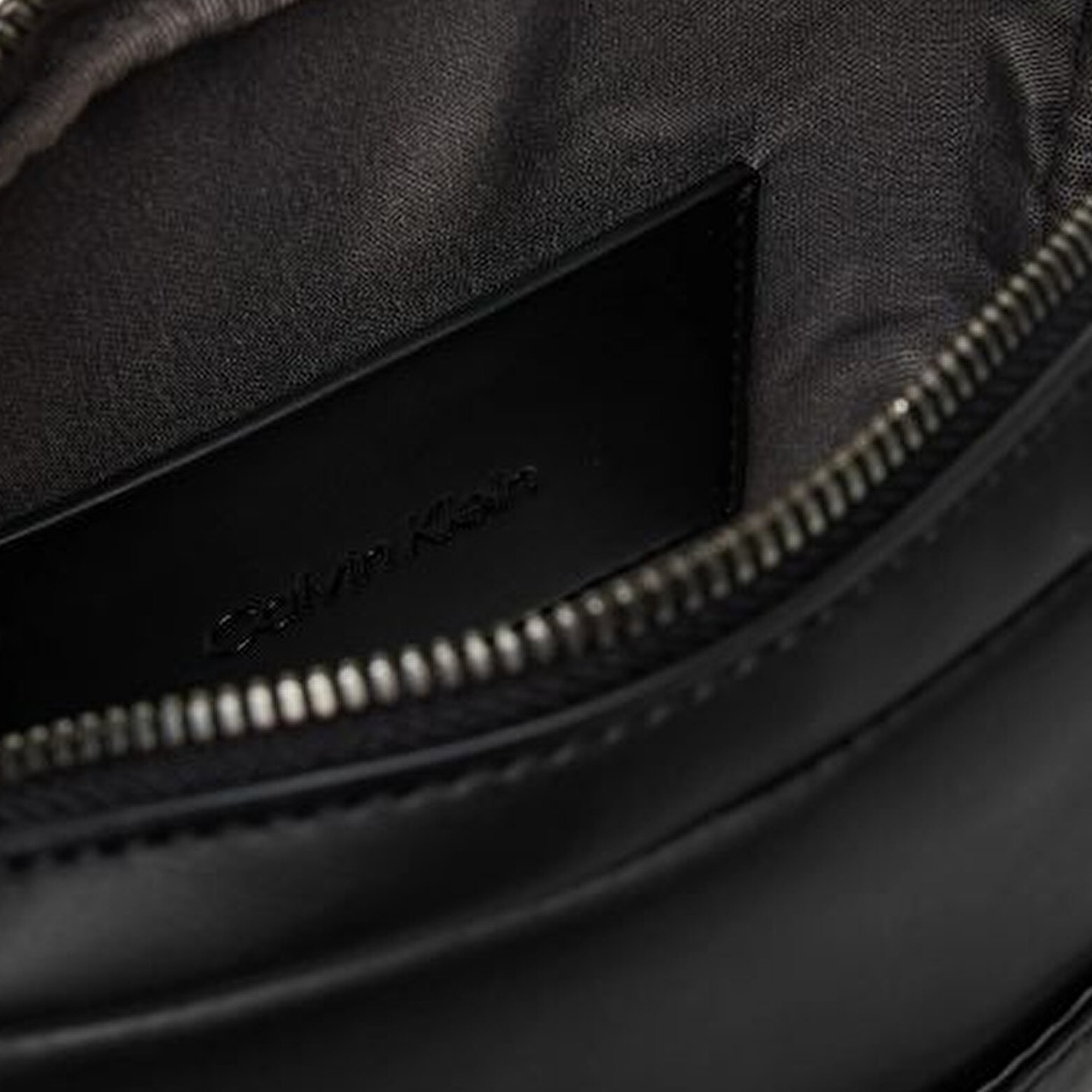 Calvin Klein Bold Reporter Erkek Siyah El Çantası