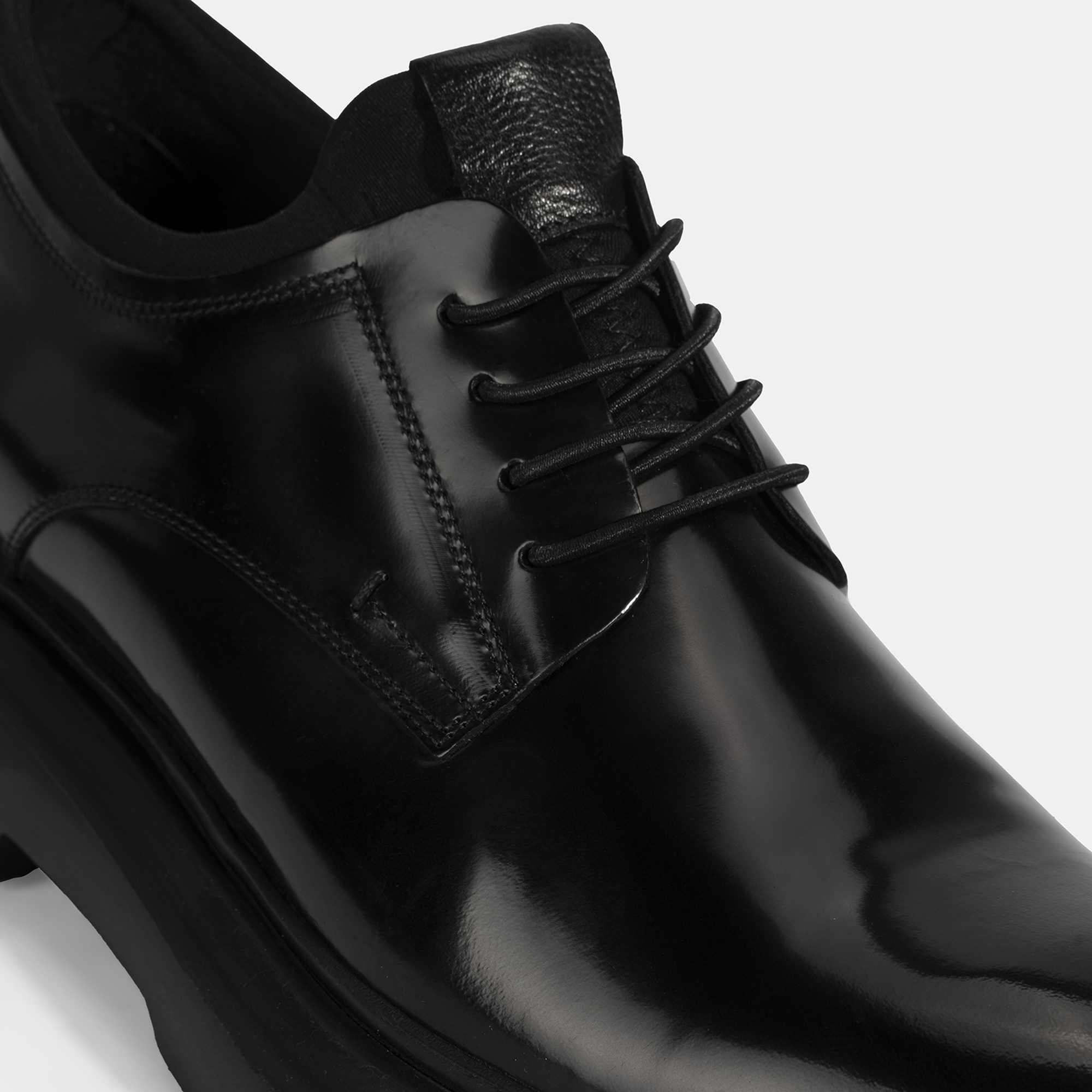 Erkek Siyah Bağcıklı Rugan Deri Günlük Ayakkabı