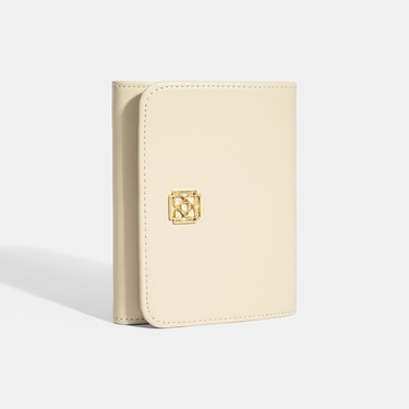  Kadın Krem Deri Cüzdan