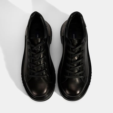  Erkek Siyah Bağcıklı Kalın Tabanlı Deri Ayakkabı