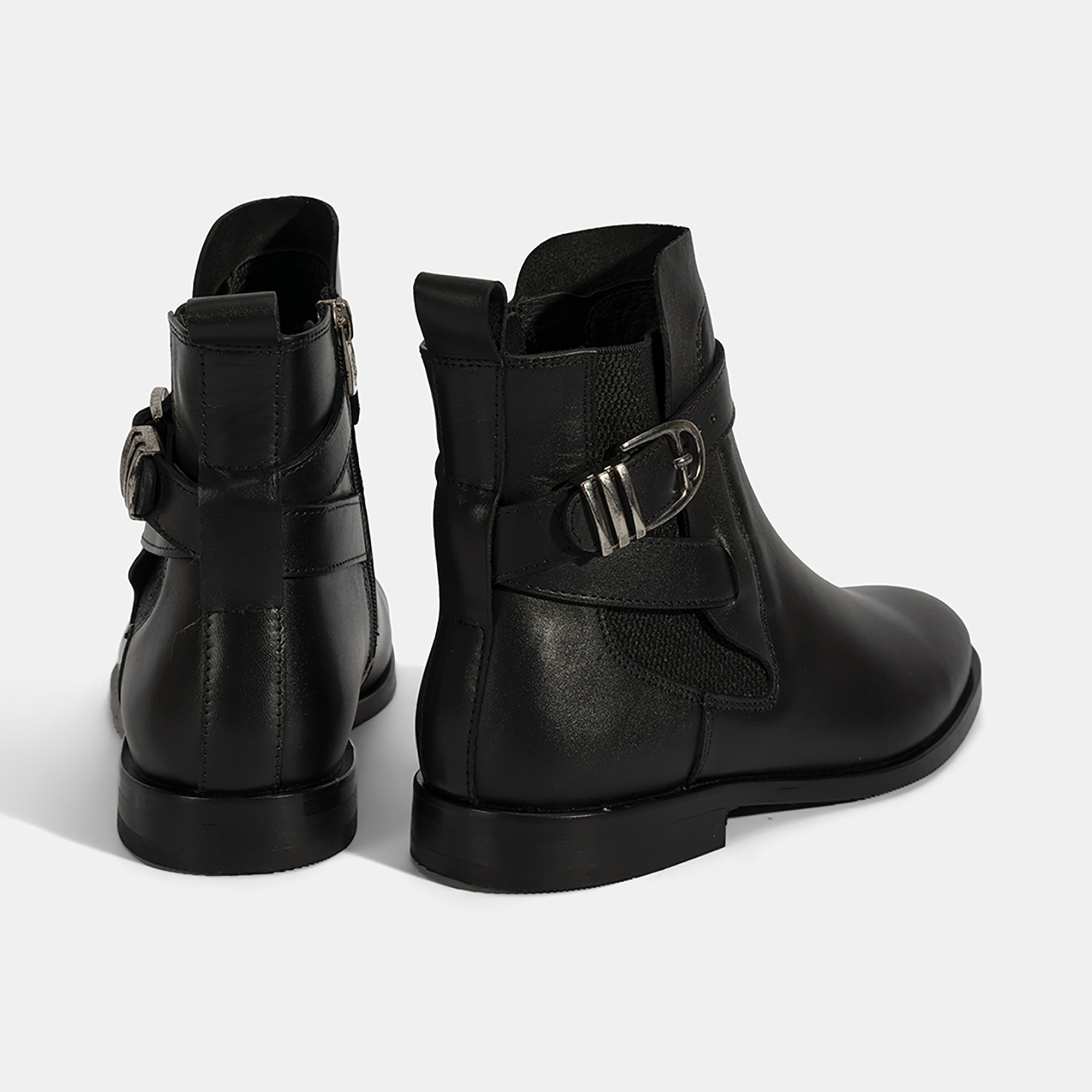 Kadın Siyah Ayarlanabilir Metal Tokalı Deri Bot