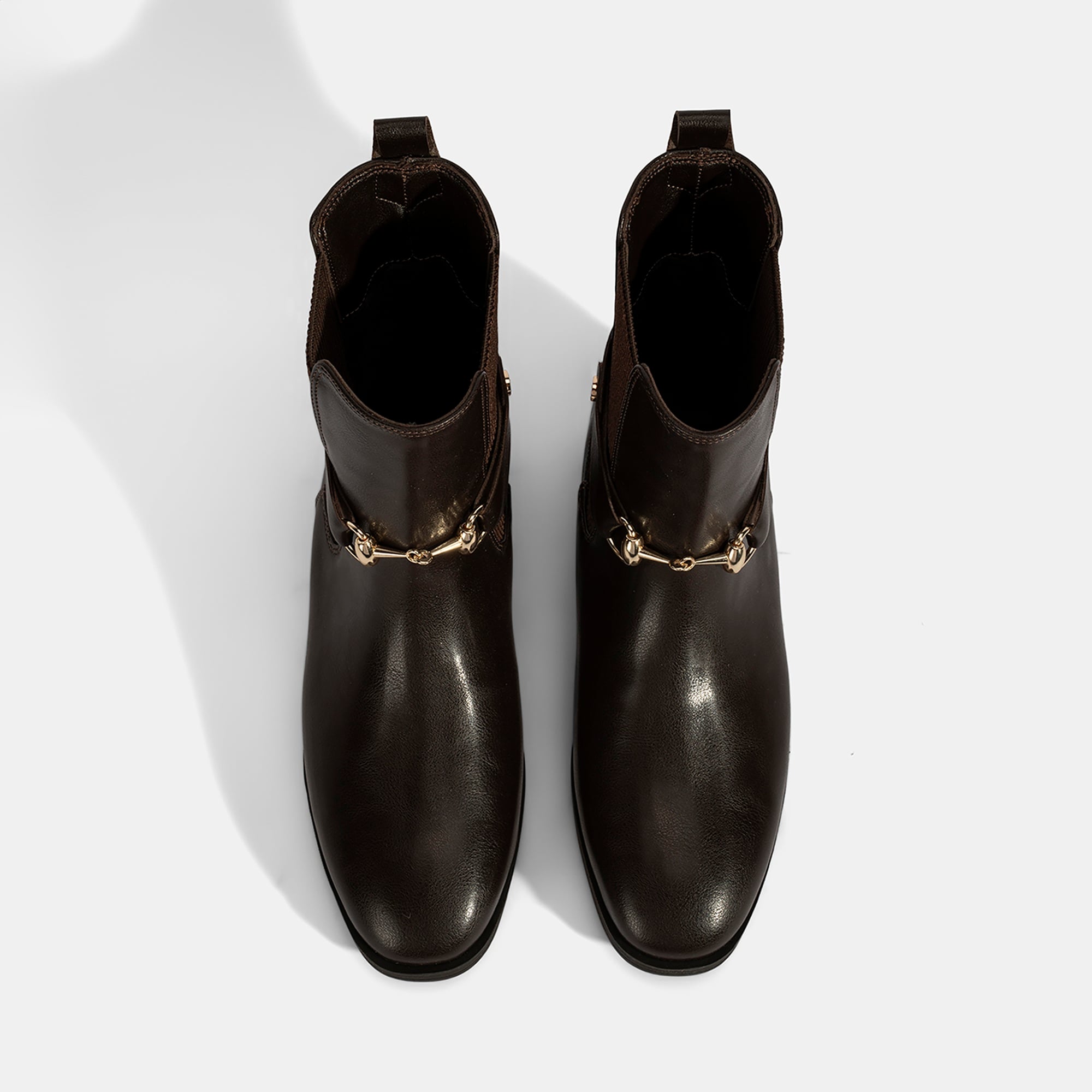 Kadın Kahve Metal Toka Aksesuarlı Bot