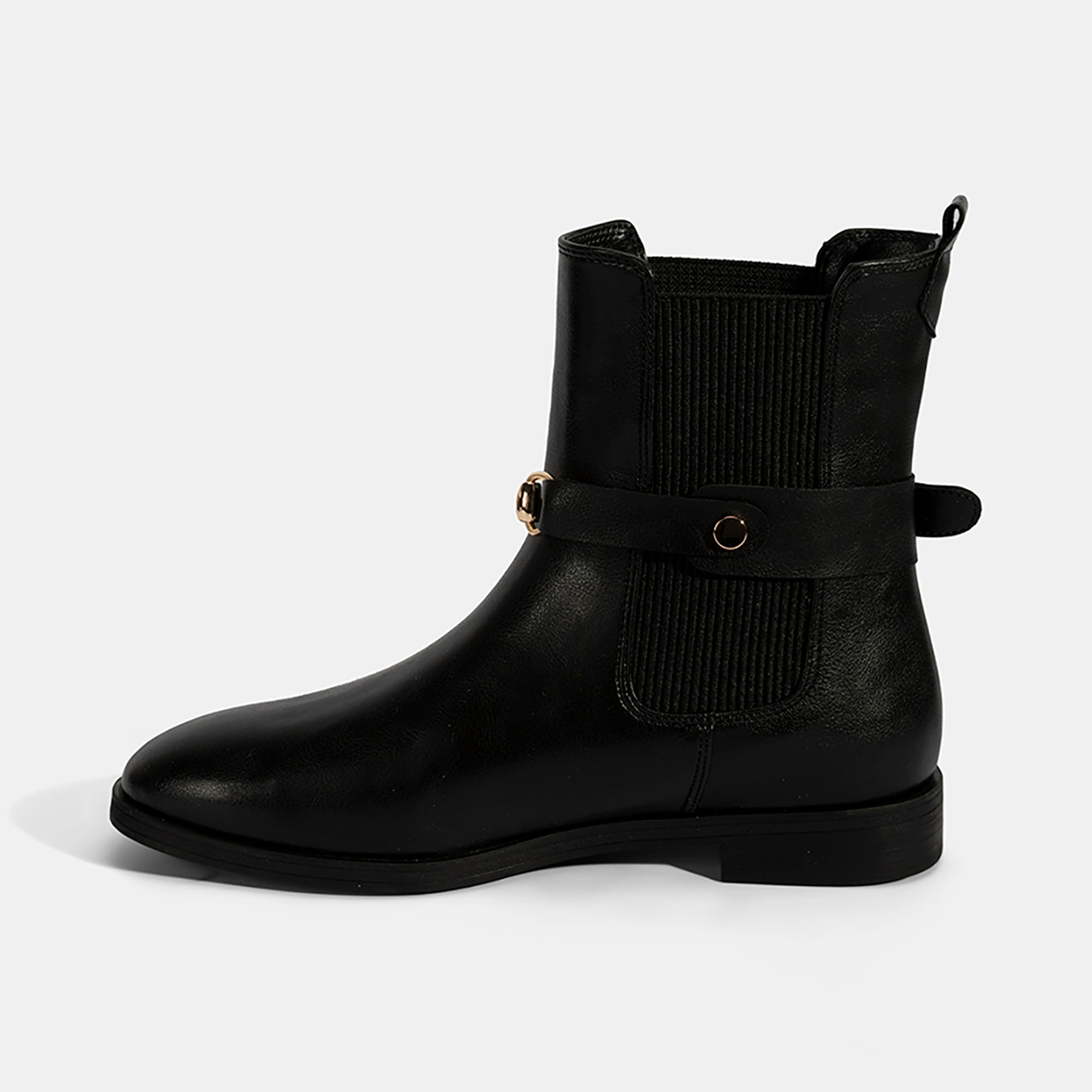 Kadın Siyah Metal Toka Aksesuarlı Bot