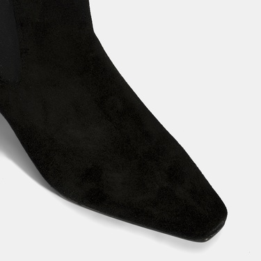  Kadın Siyah Lastikli Topuklu Süet Deri Bot