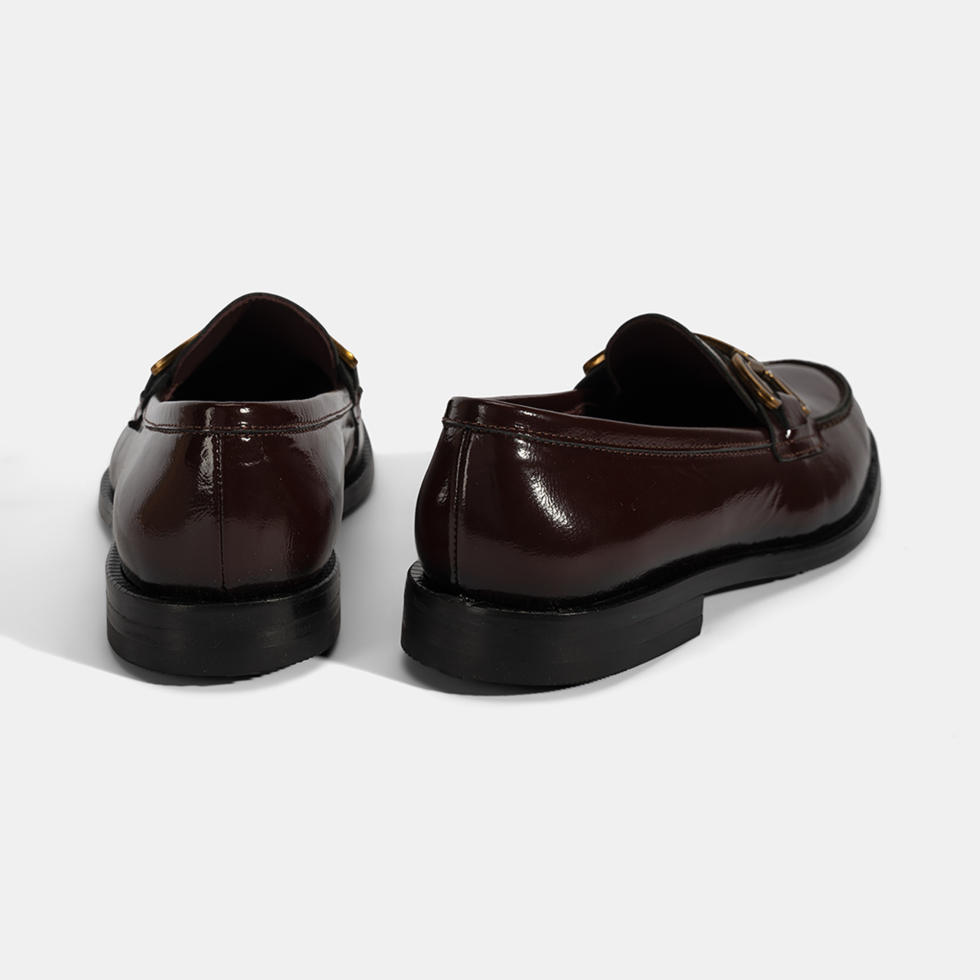 Kadın Bordo Metal Toka Aksesuarlı Rugan Loafer