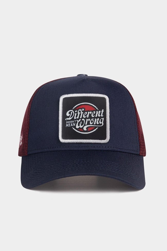  BlackBörk, Different Wrong Logolu Lacivert-Bordo Trucker Şapka, Unisex