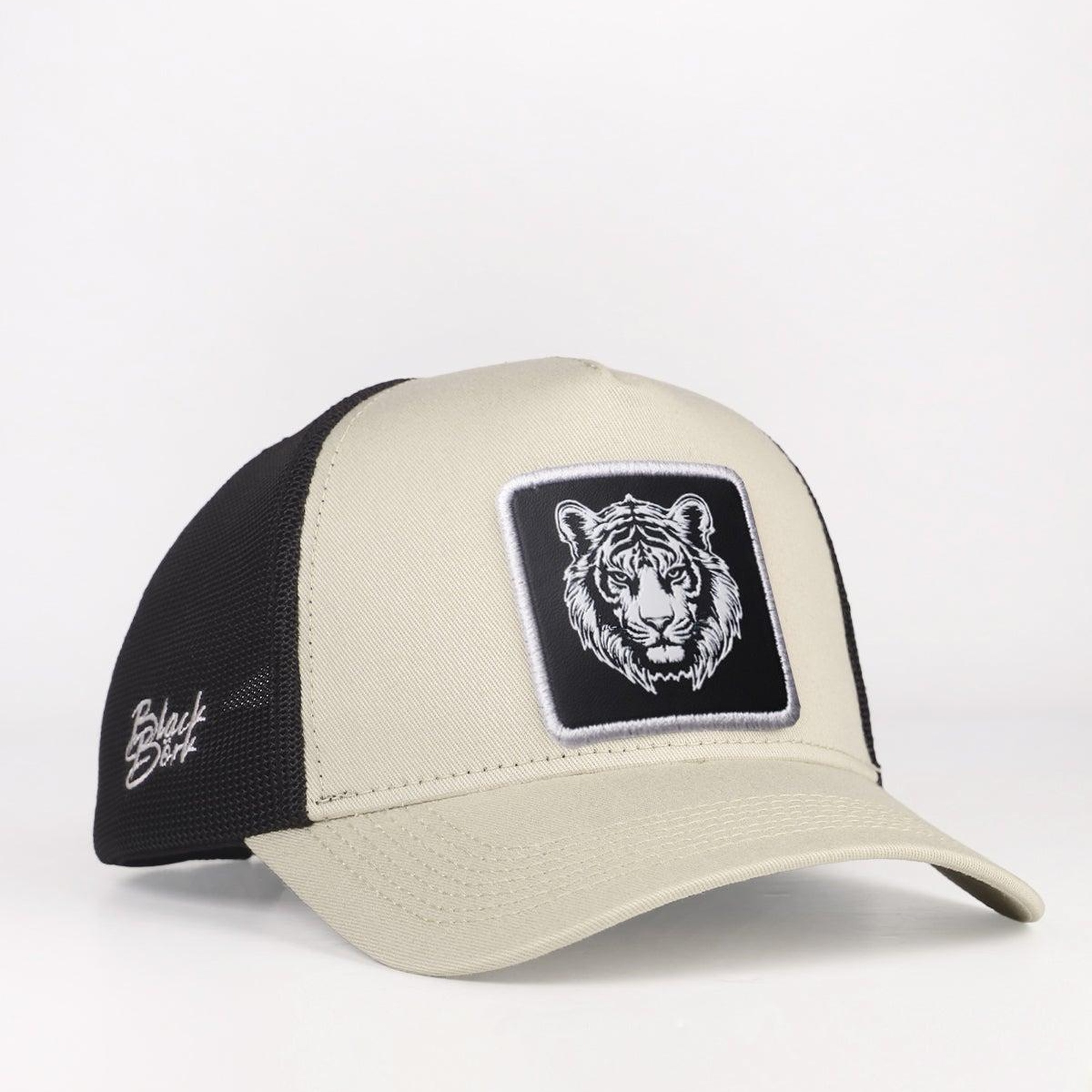 BlackBörk, Kaplan Logolu Bej-Siyah Trucker Şapka, Unisex