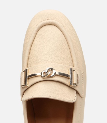  Kadın Deri Bej Tokalı Klasik Loafer