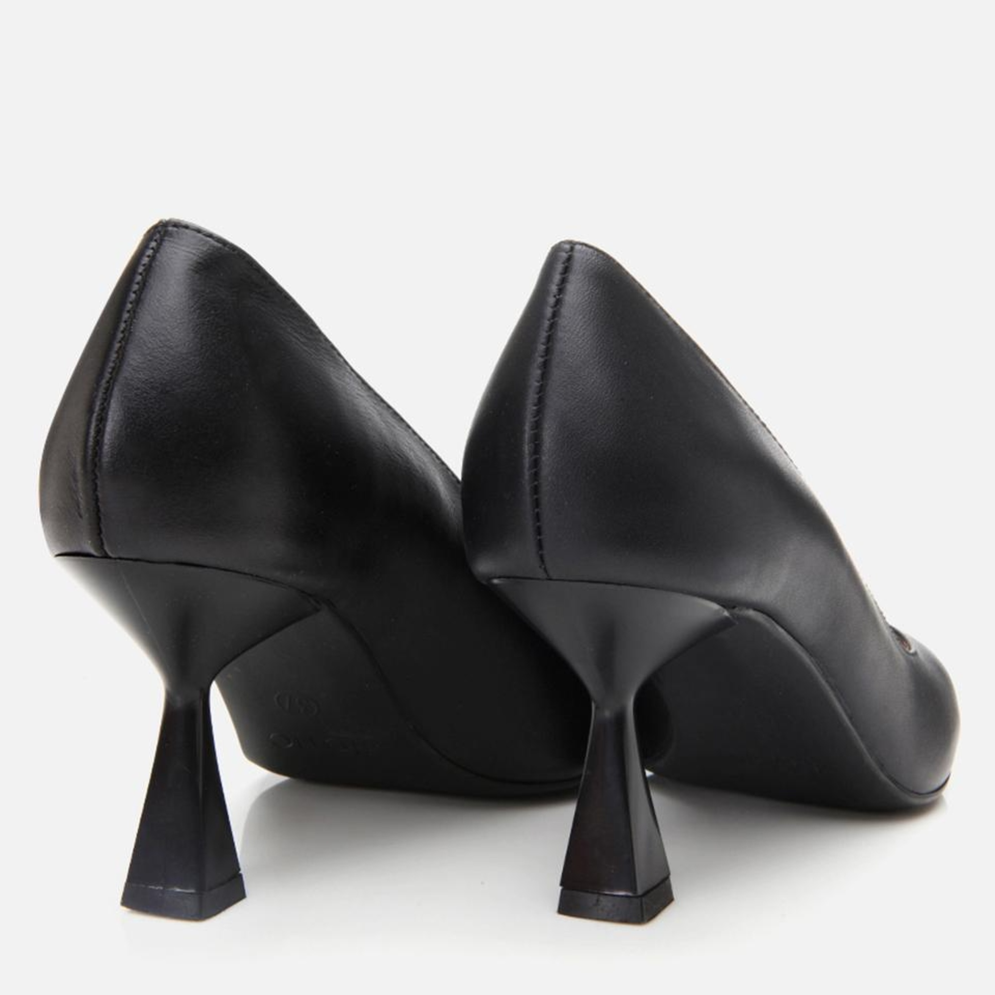 Kadın Deri Siyah Esnek Tabanlı Stiletto