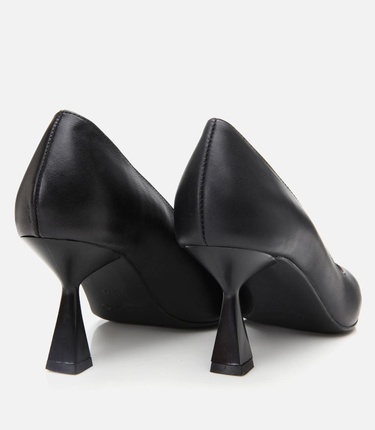  Kadın Deri Siyah Esnek Tabanlı Stiletto
