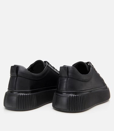  Kadın Deri Siyah Kalın Tabanlı Spor Ayakkabı