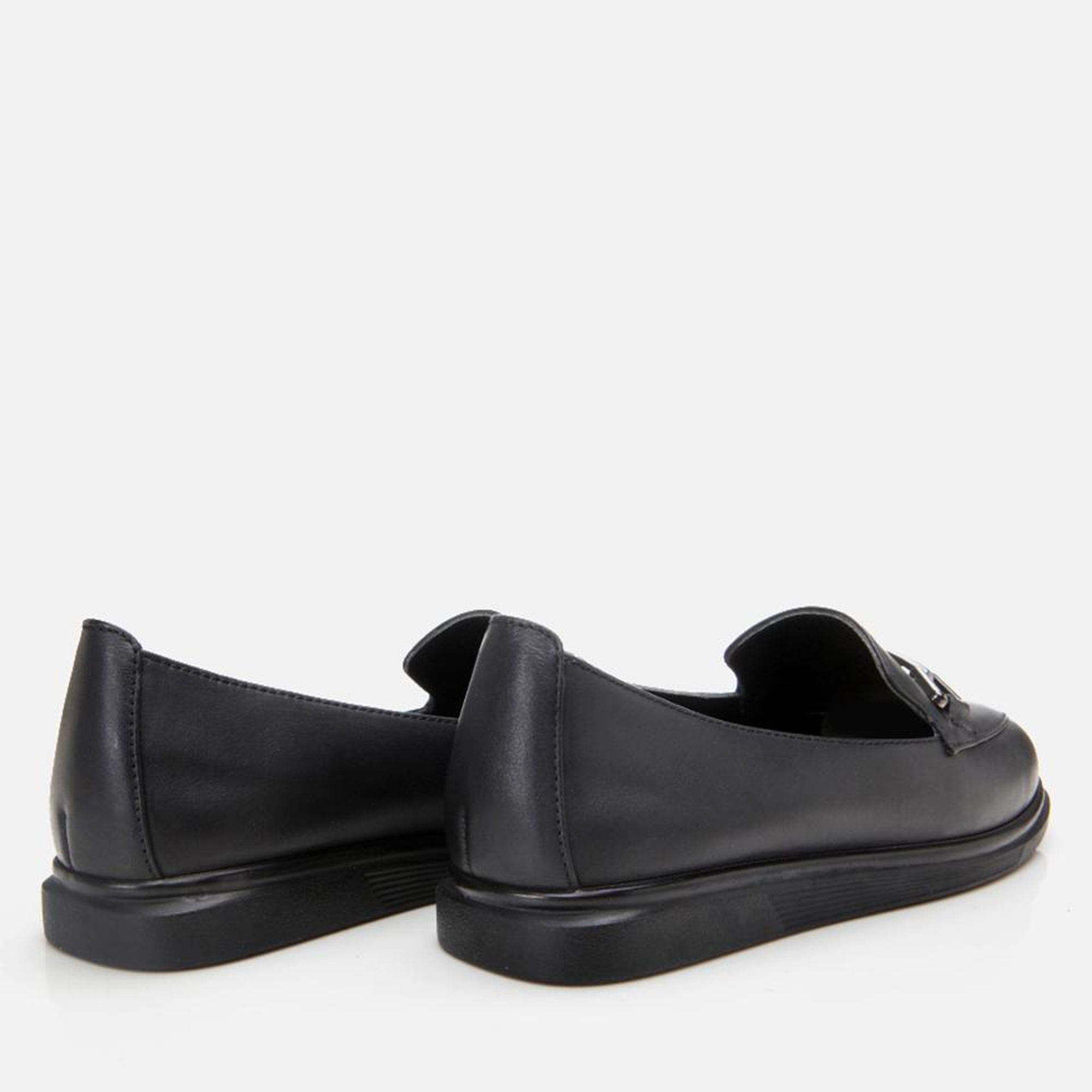 Kadın Deri Siyah Tokalı Günlük Loafer