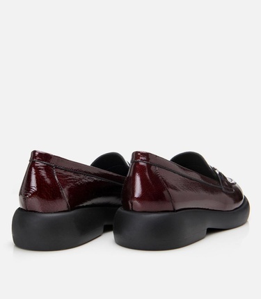  Kadın Rugan Deri Bordo Tokalı Şık Klasik Loafer