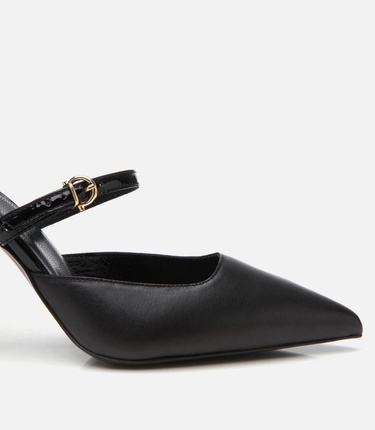  Kadın Rugan Deri Kemerli Stiletto