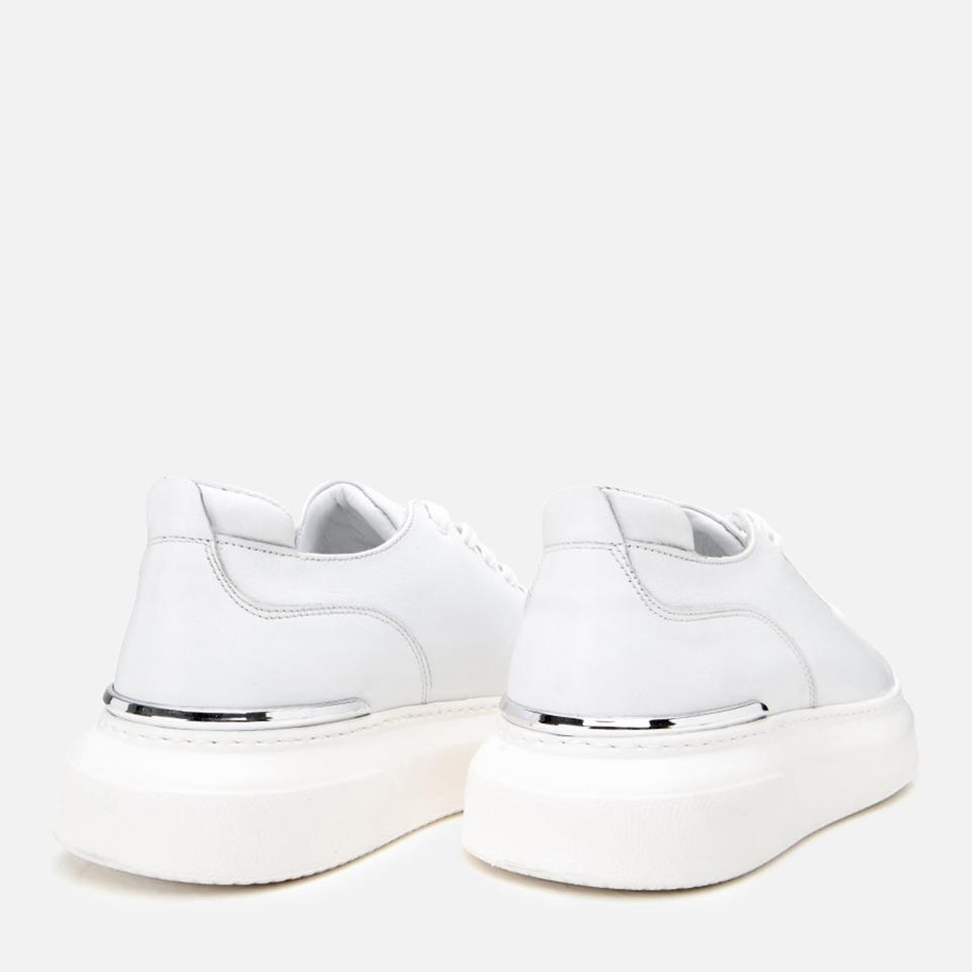 Erkek Deri Beyaz Toka Detaylı Spor Ayakkabı