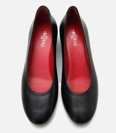  Kadın Deri Siyah Dolgu Topuklu Ayakkabı