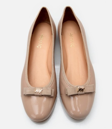  Kadın Deri Bej Esnek Tabanlı Rahat Tokalı Babet