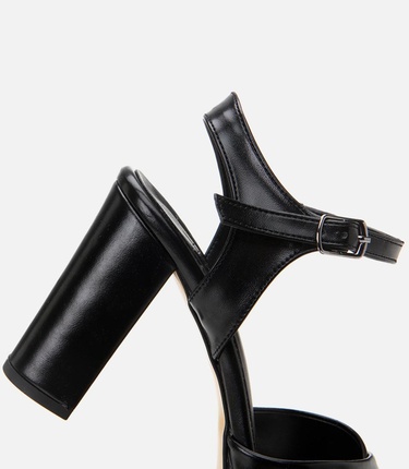  Kadın Siyah Abiye Yüksek Topuklu Sandalet