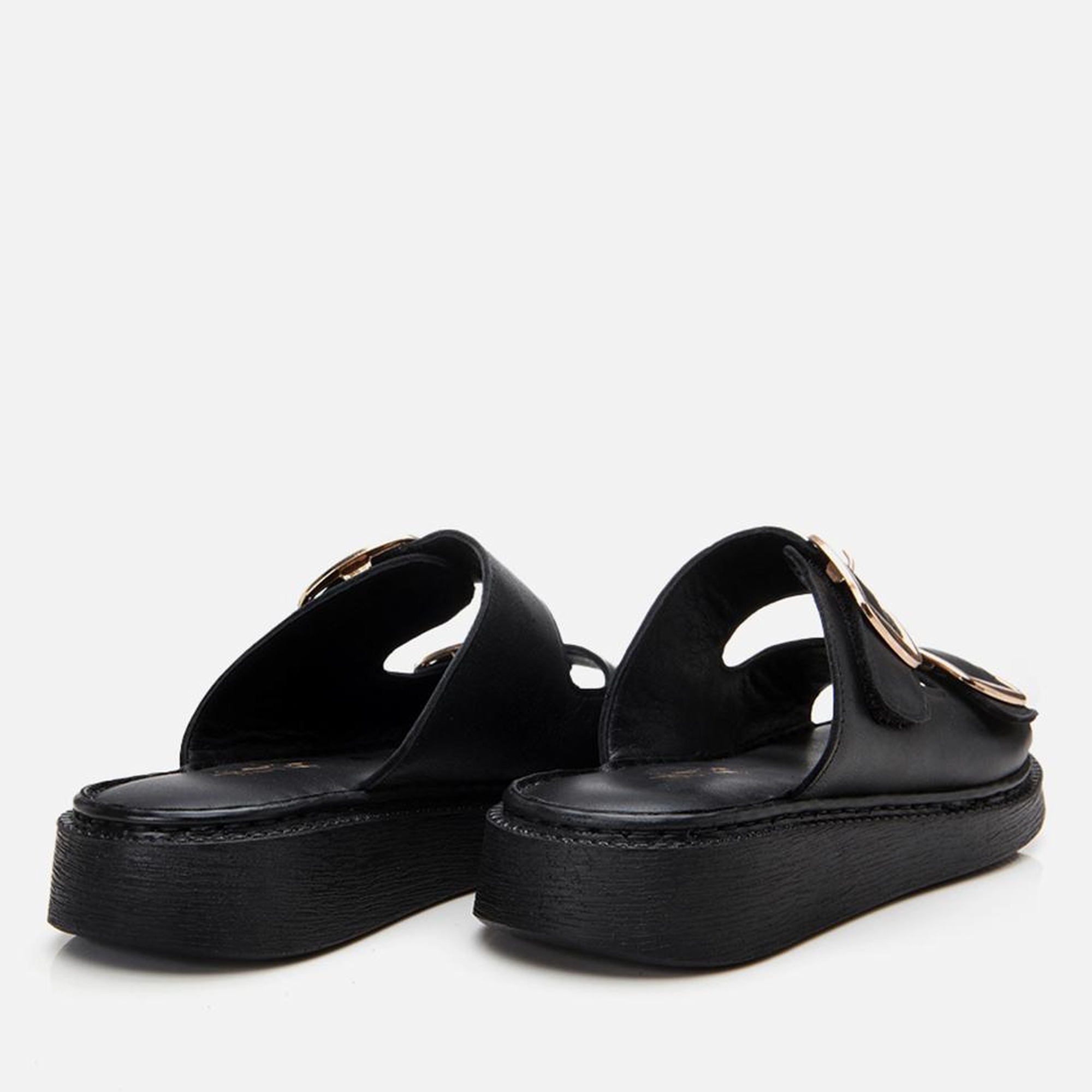 Kadın Deri Siyah Kemerli Düz Terlik