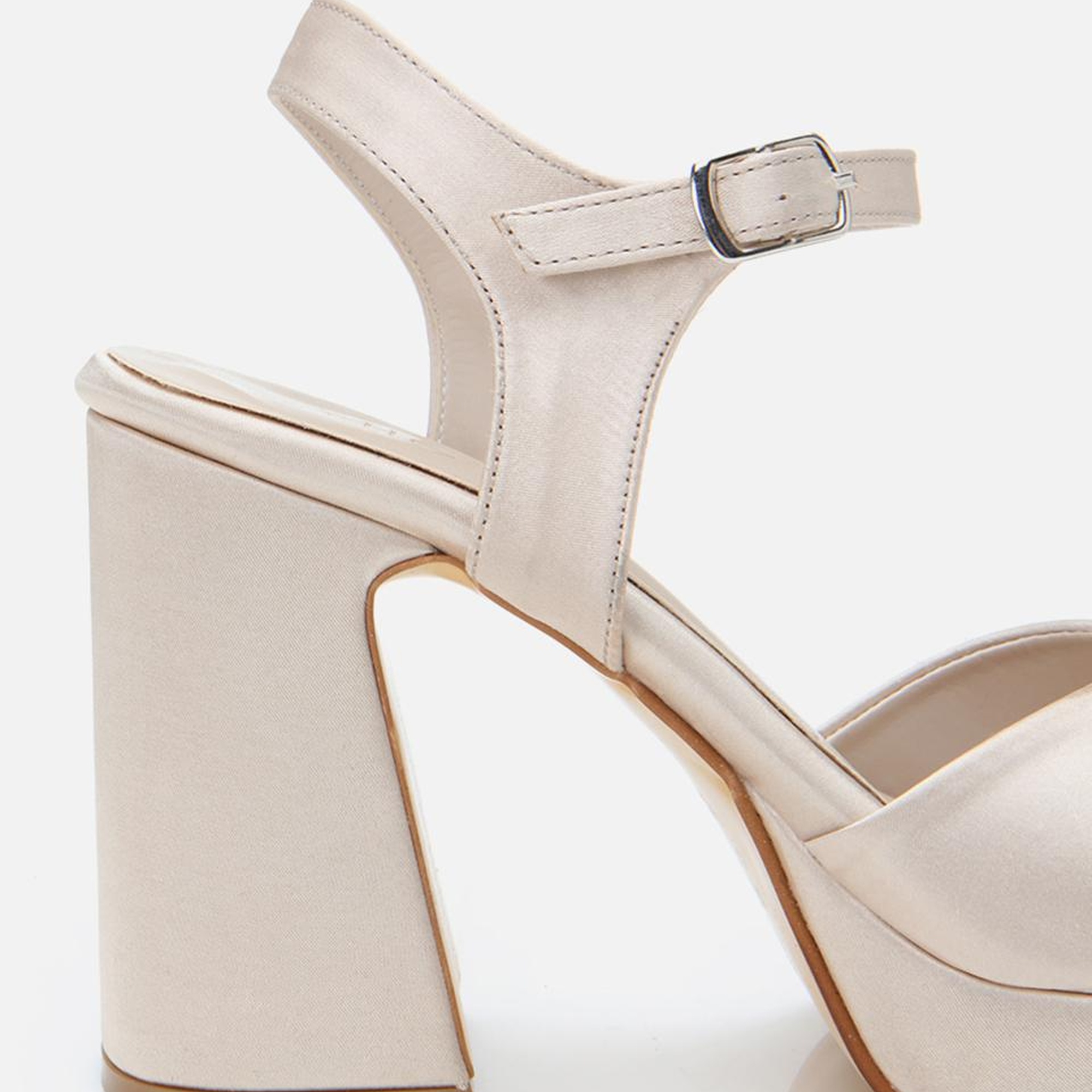 Kadın Bej Abiye Yüksek Topuklu Sandalet