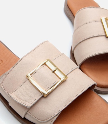  Kadın Deri Bej Kemer Detaylı Düz Terlik